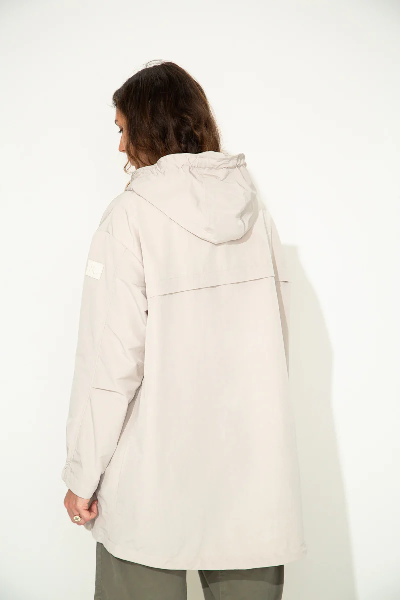 CORNUS - Parka décontractée à capuche déperlante crème - Image 5